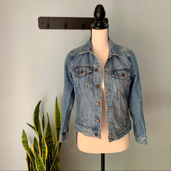 Lucky Brand Jackets & Blazers - ❗️Sold❗️[ Lucky Brand ] Tomboy Trucker Denim Jacket • Size XS • 100% Cotton